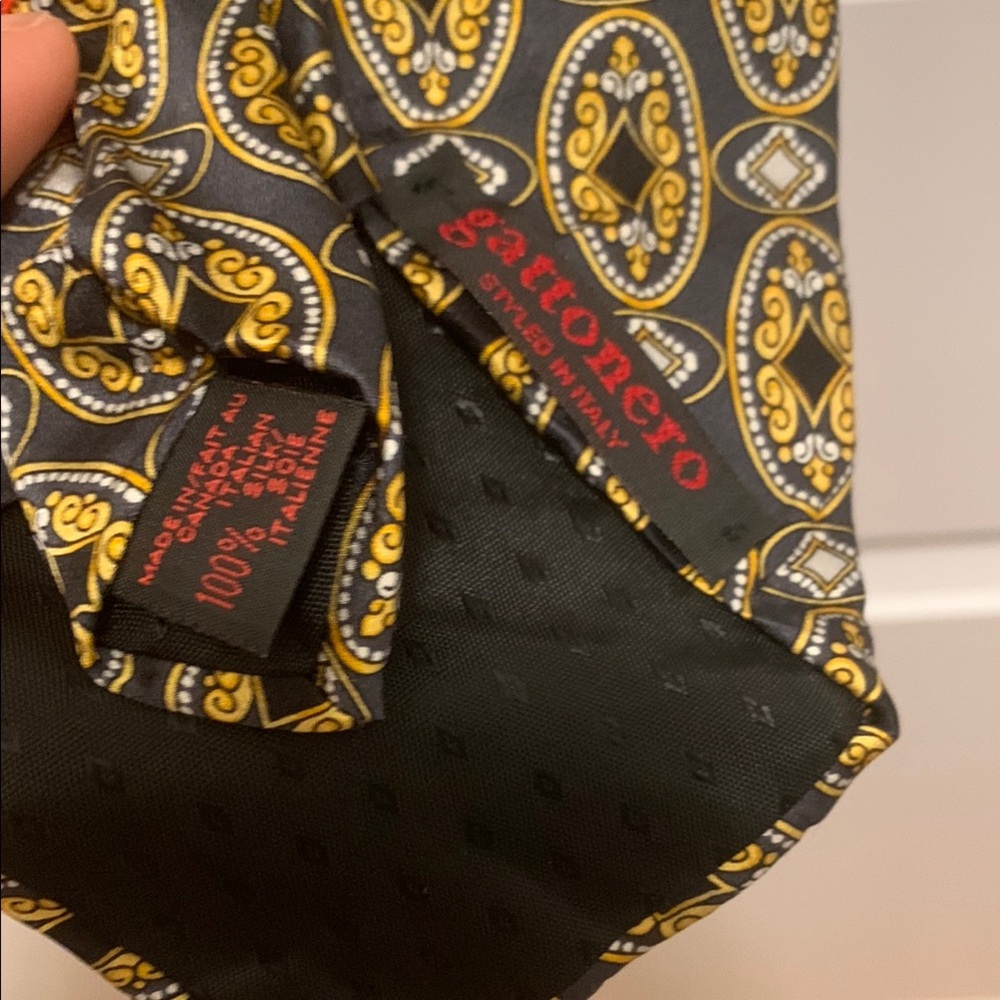 Vintage Silk gattonero Gold and Black Patterned Tie